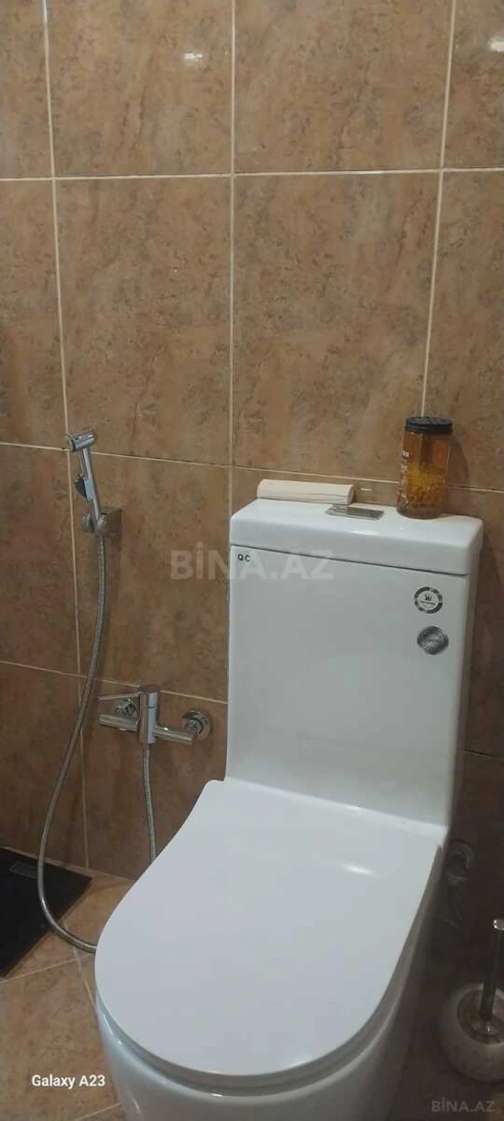 Satılır 5 otaqlı mənzil 150 m²
