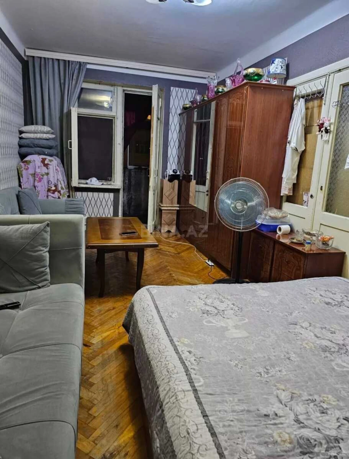 Satılır 4 otaqlı mənzil 100 m²