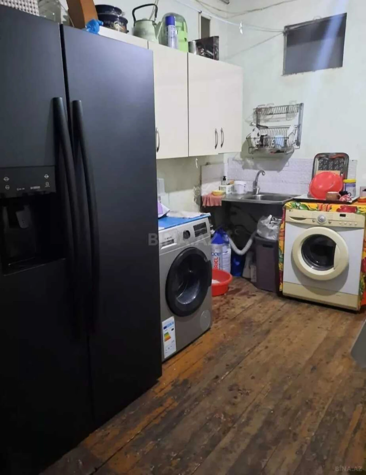 Satılır 4 otaqlı mənzil 100 m²