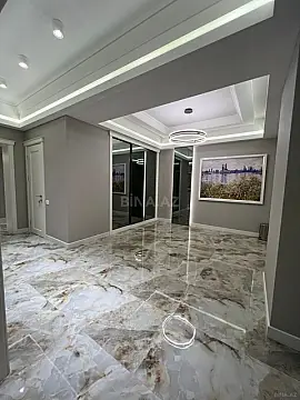 Kirayə verilir 4 otaqlı mənzil 240 m² — Bakı, Keşlə 4 otaq 240.00 m²