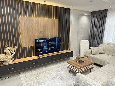 Satılır 2 otaqlı mənzil 70 m² — Bakı, İnşaatçılar 2 otaq 70.00 m²