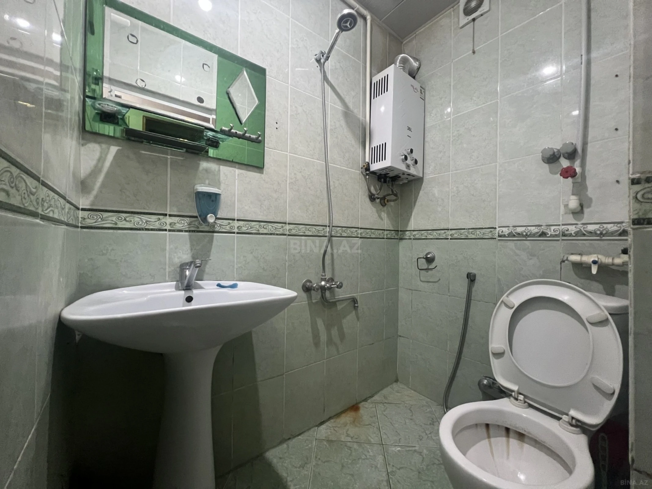 Satılır 2 otaqlı mənzil 33 m²
