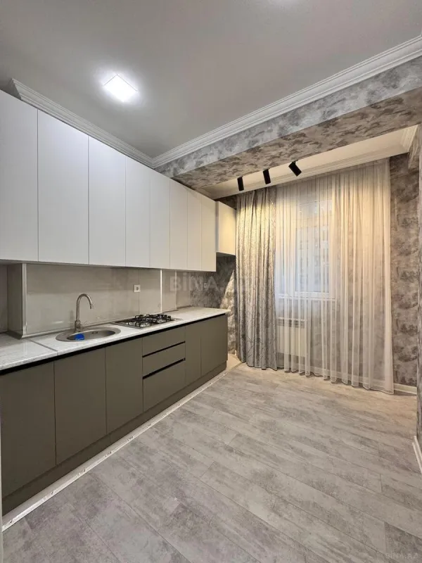 Satılır 2 otaqlı mənzil 75 m²