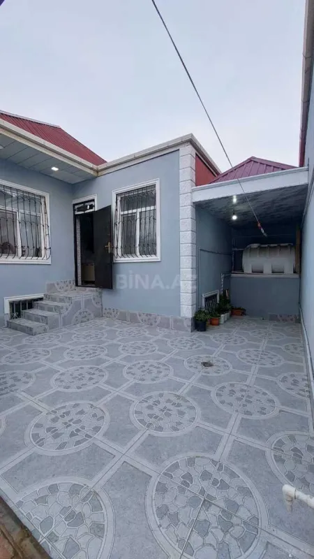 Satılır 4 otaqlı həyət evi 85 m²
