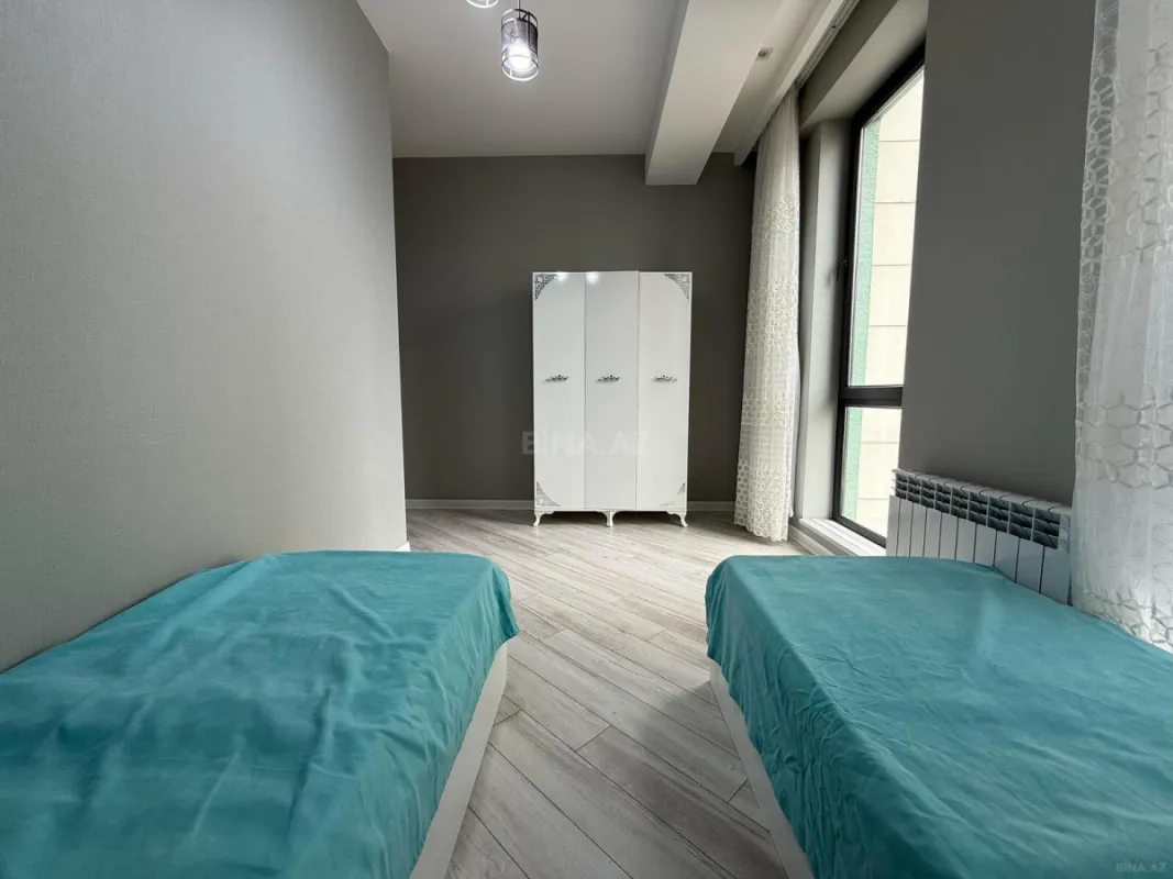 Kirayə verilir 3 otaqlı mənzil 120 m²