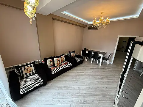 Kirayə verilir 3 otaqlı mənzil 120 m² — Bakı, Yasamal qəs. 3 otaq 120.00 m²
