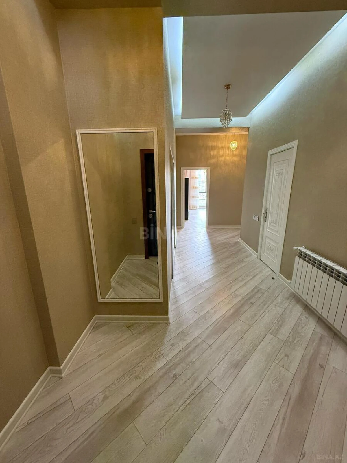 Kirayə verilir 3 otaqlı mənzil 120 m²