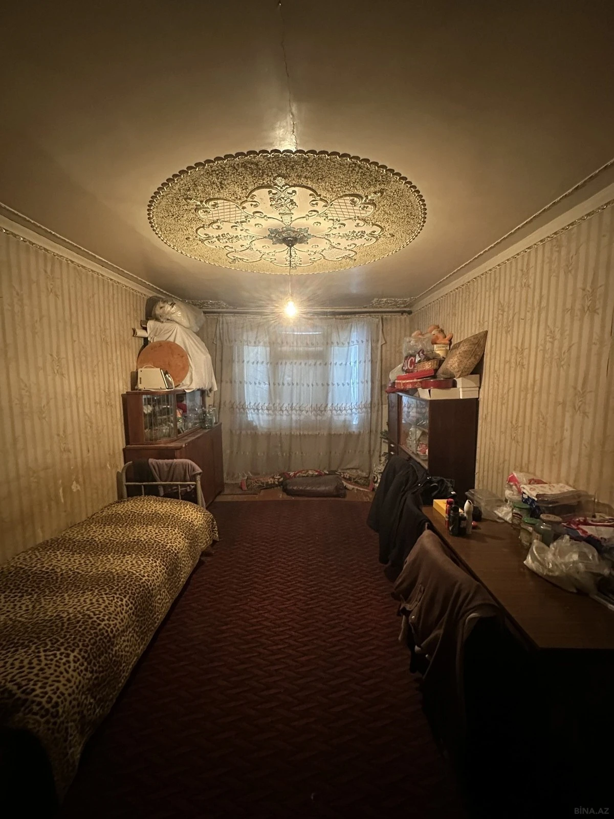 Satılır 6 otaqlı mənzil 150 m²