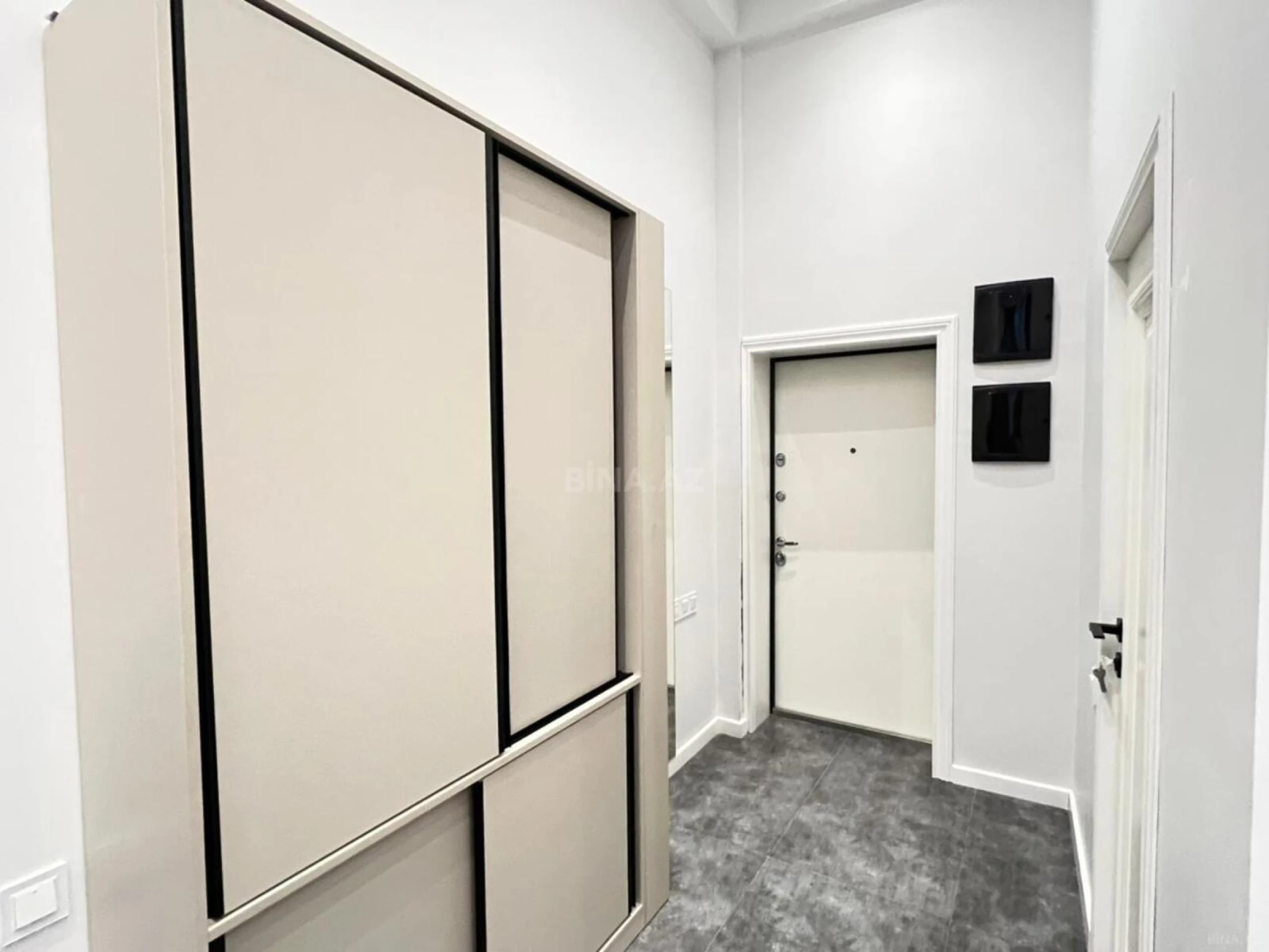 Satılır 1 otaqlı mənzil 58 m²