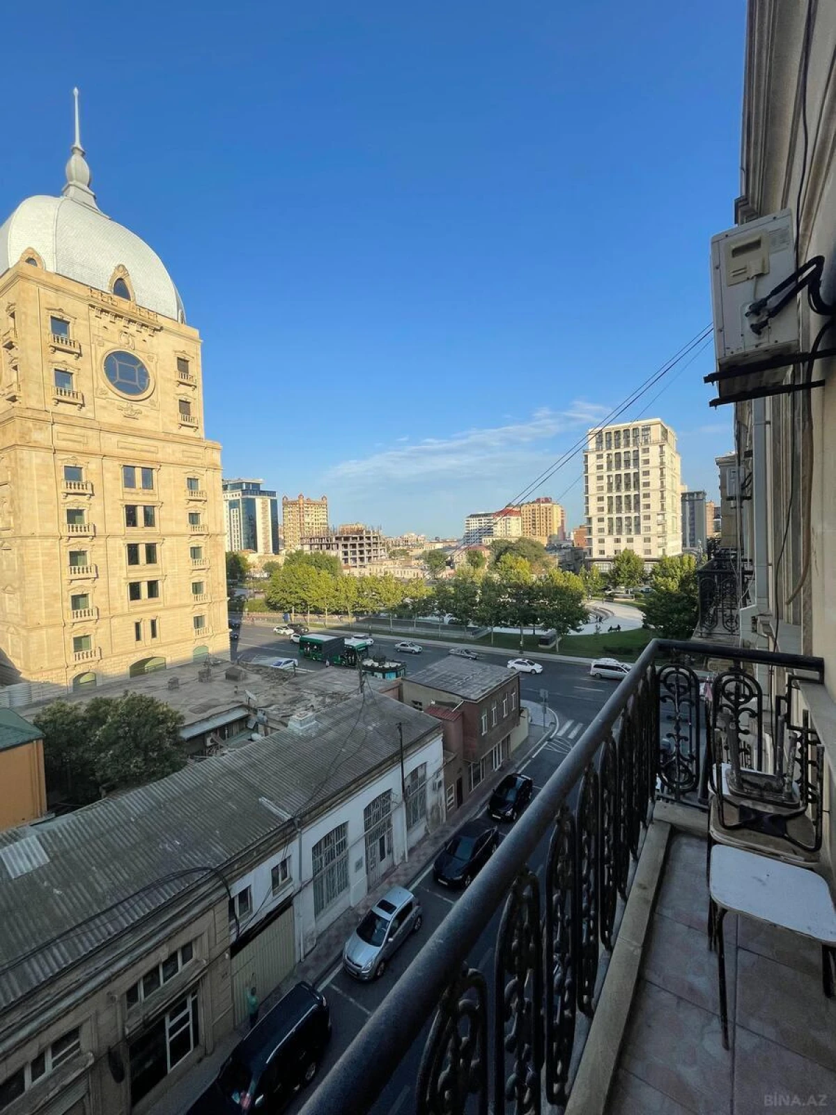 Satılır 2 otaqlı mənzil 60 m²