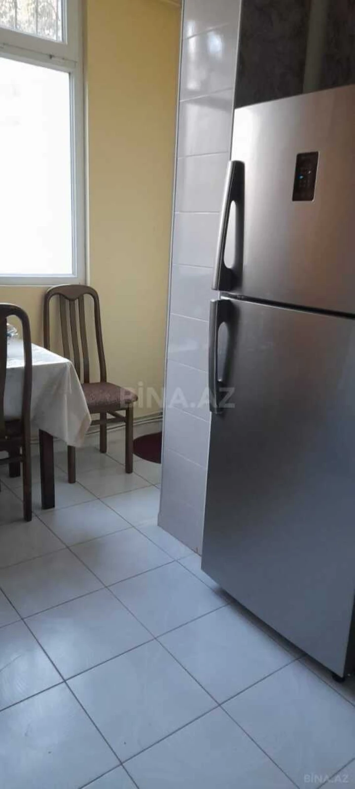 Satılır 5 otaqlı mənzil 120 m²