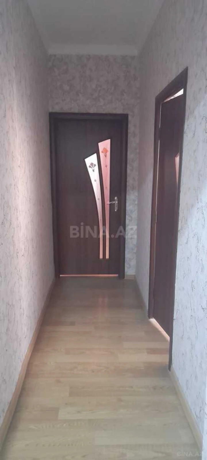 Satılır 5 otaqlı mənzil 120 m²