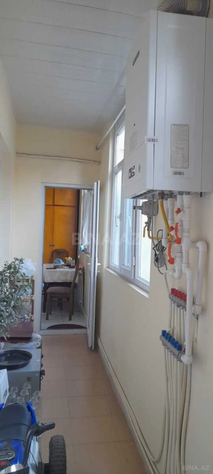 Satılır 5 otaqlı mənzil 120 m²