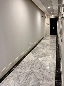 Satılır 4 otaqlı mənzil 136 m²