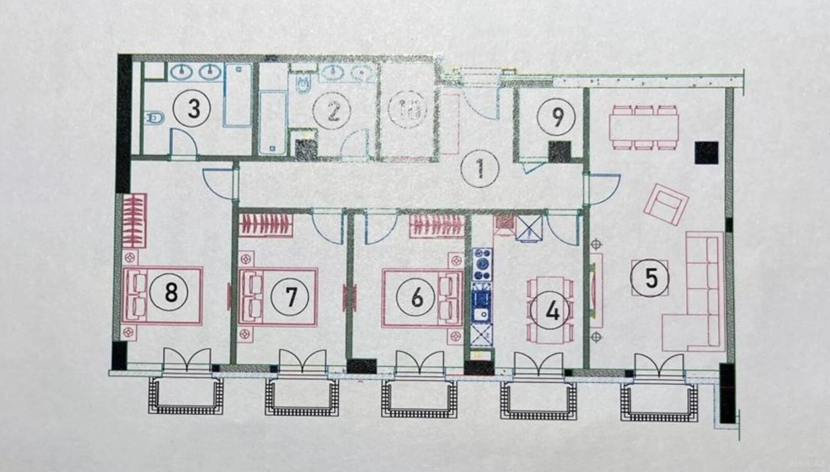 Satılır 4 otaqlı mənzil 136 m²