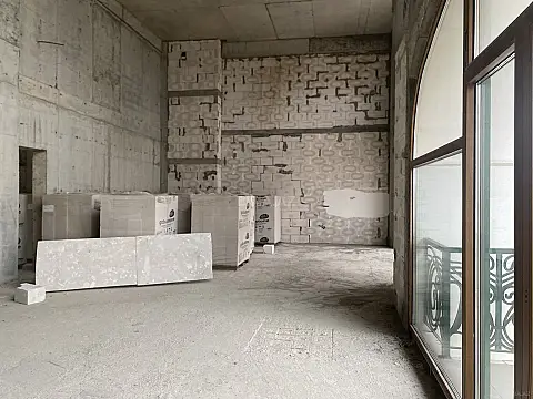 Satılır 4 otaqlı mənzil 248.5 m²