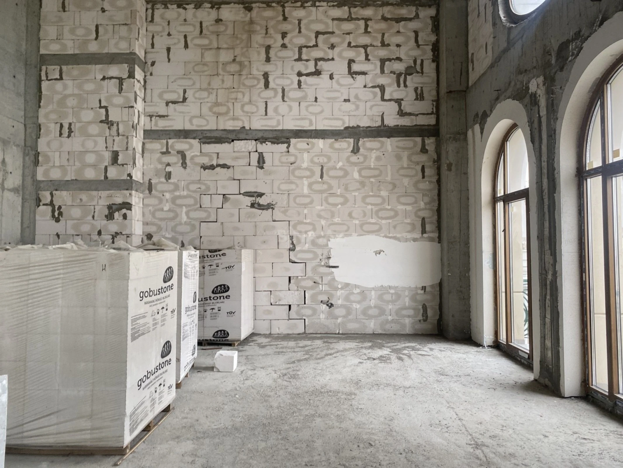 Satılır 4 otaqlı mənzil 248.5 m²