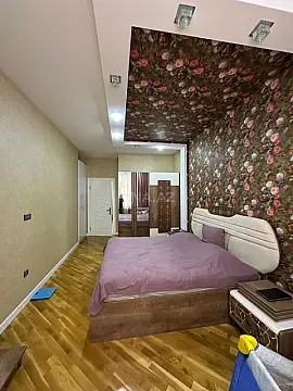 Satılır 3 otaqlı mənzil 127 m²