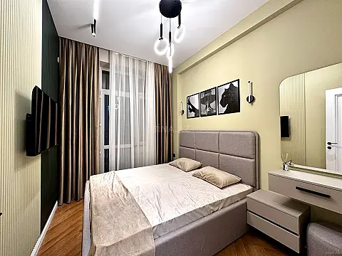 Satılır 2 otaqlı mənzil 55 m²