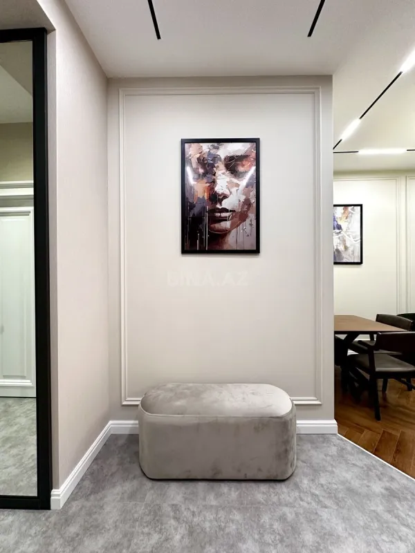 Satılır 2 otaqlı mənzil 55 m²