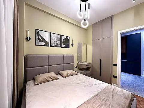 Satılır 2 otaqlı mənzil 55 m²