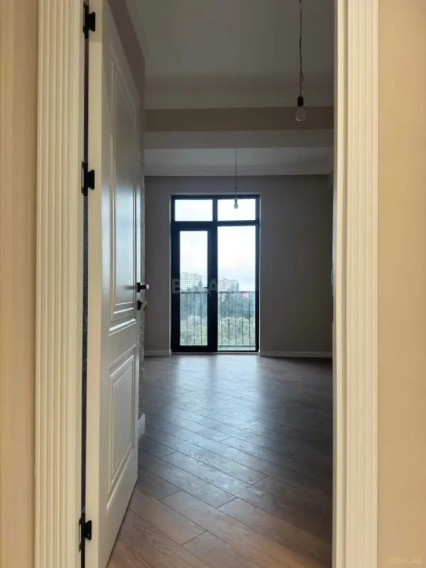 Satılır 3 otaqlı mənzil 108 m²