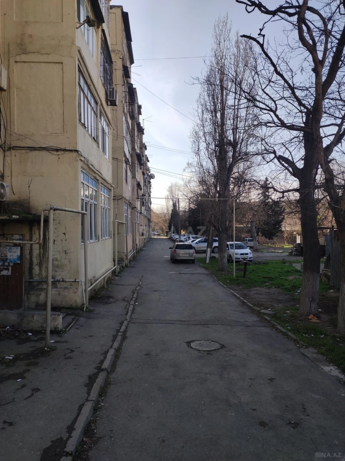 Kirayə verilir 20 otaqlı ofis 640 m²