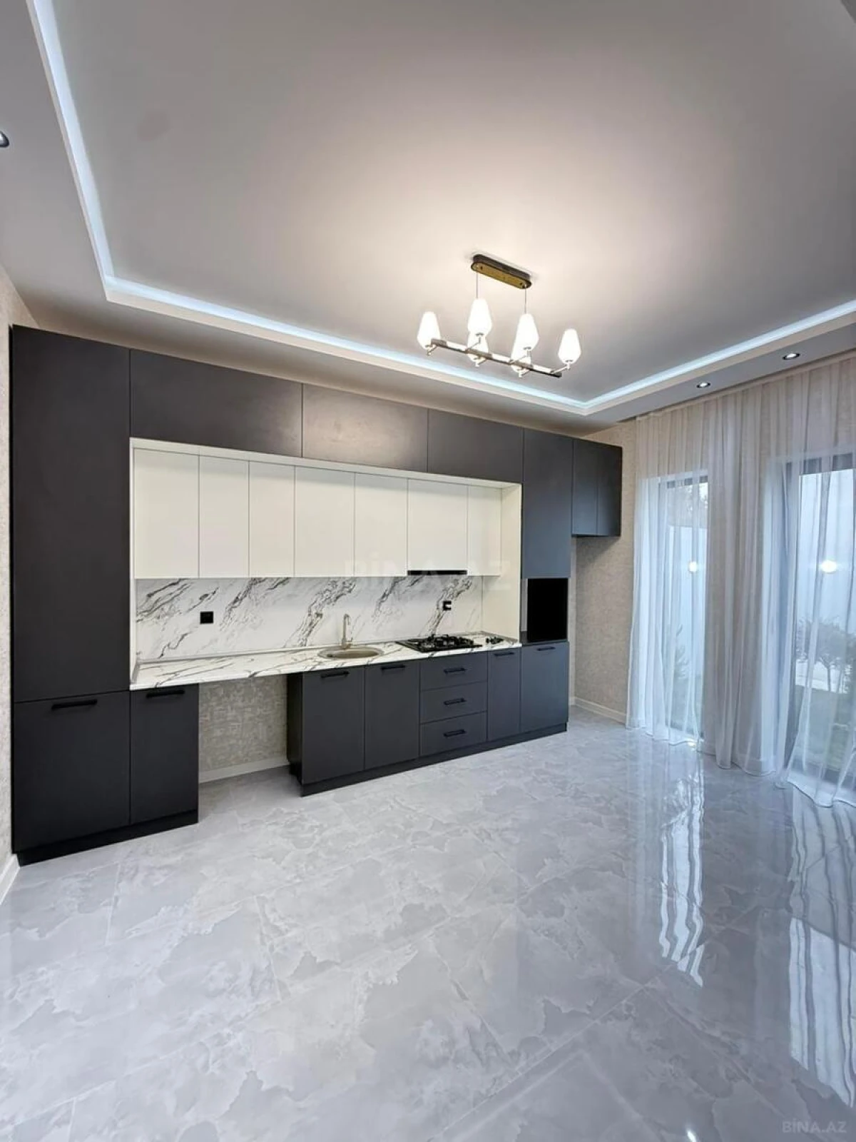 Satılır 4 otaqlı həyət evi 160 m²