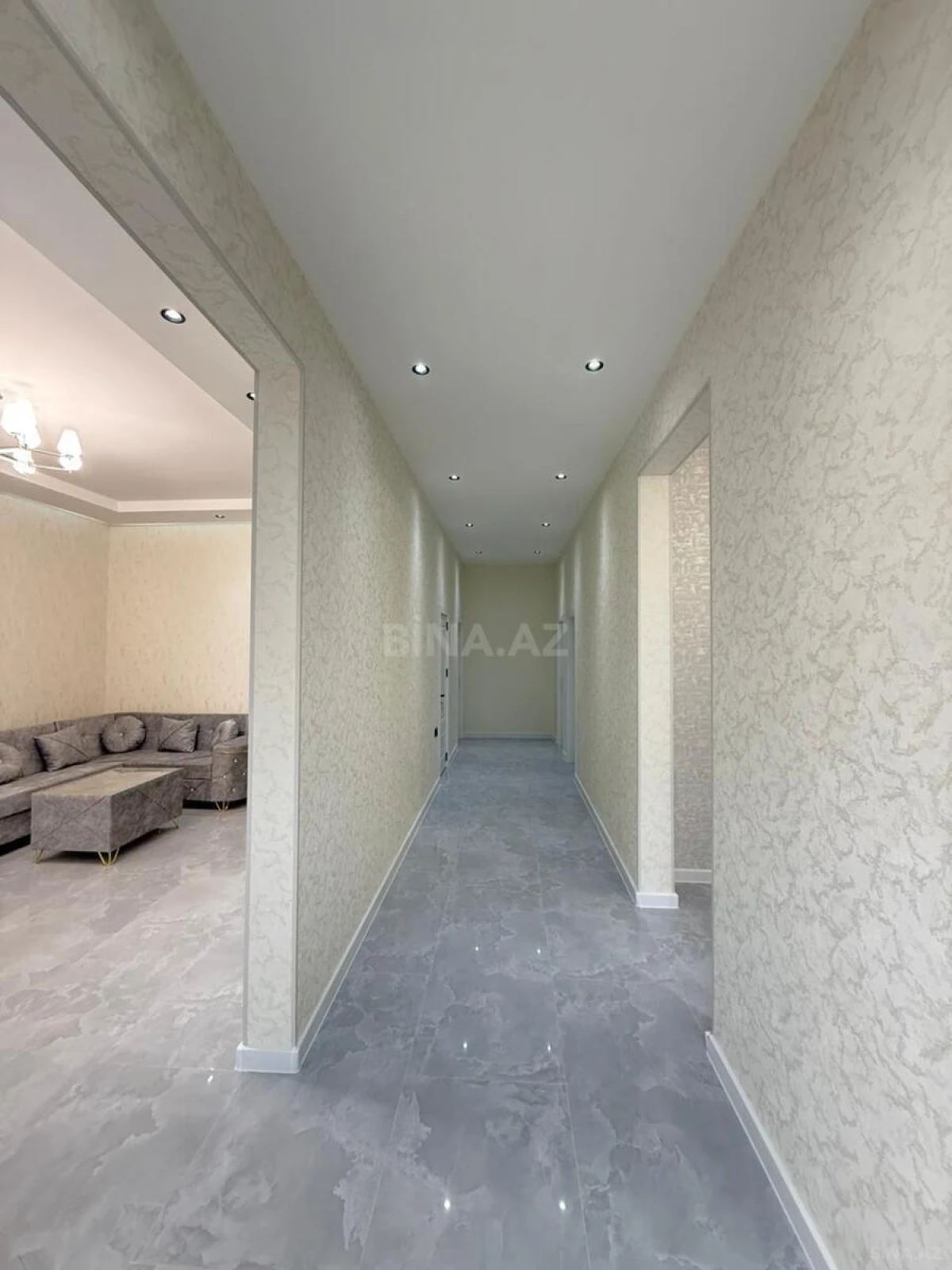 Satılır 4 otaqlı həyət evi 160 m²