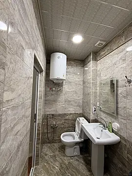 Satılır 2 otaqlı mənzil 51 m²