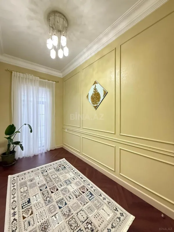 Satılır 4 otaqlı həyət evi 130 m²
