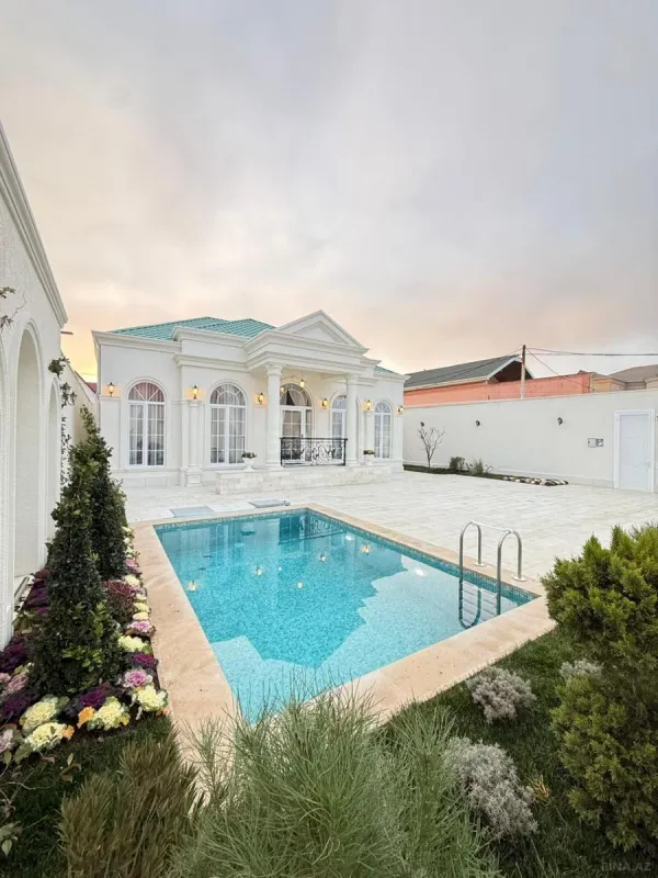 Satılır 4 otaqlı həyət evi 130 m²