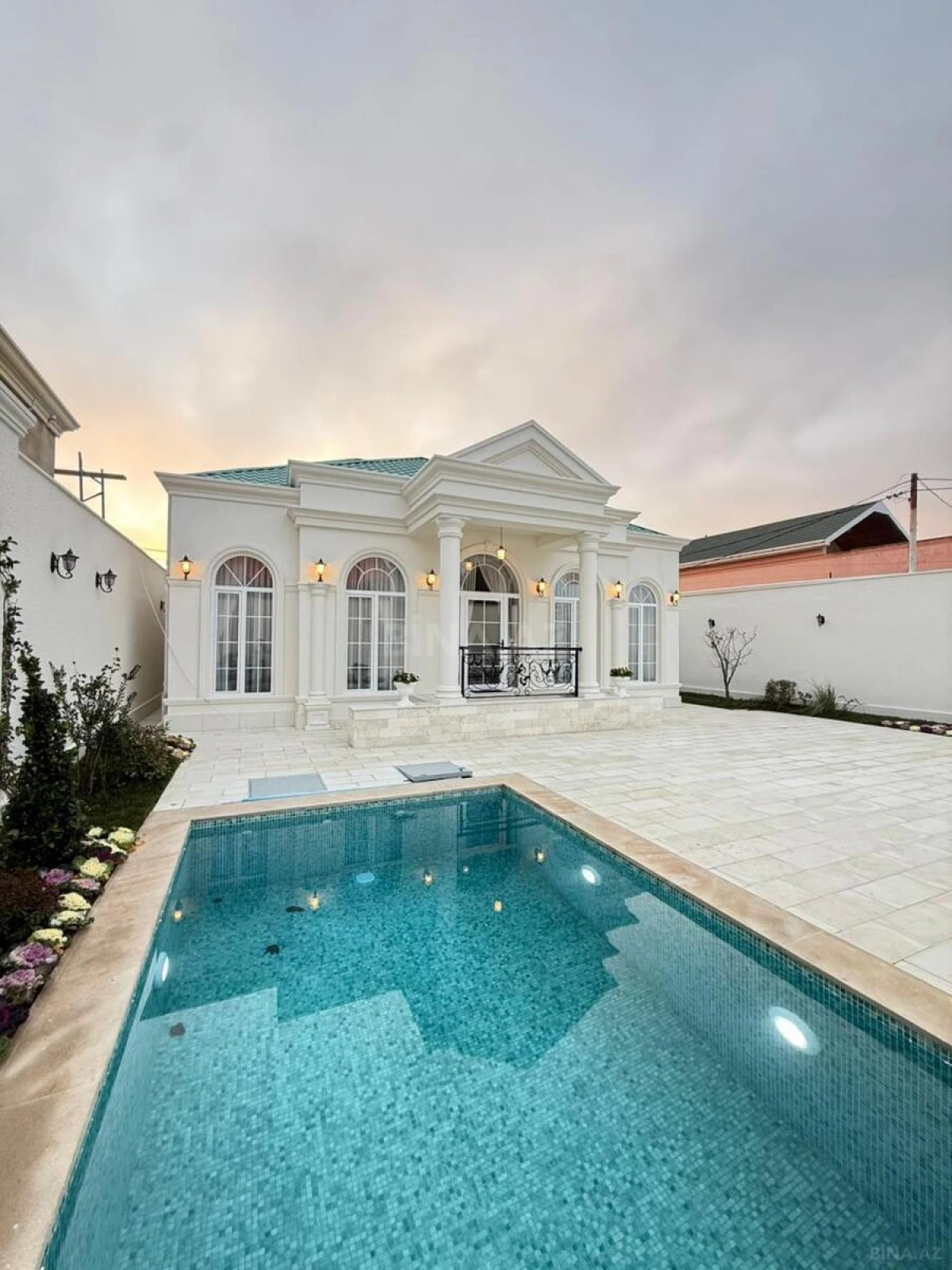 Satılır 4 otaqlı həyət evi 130 m²