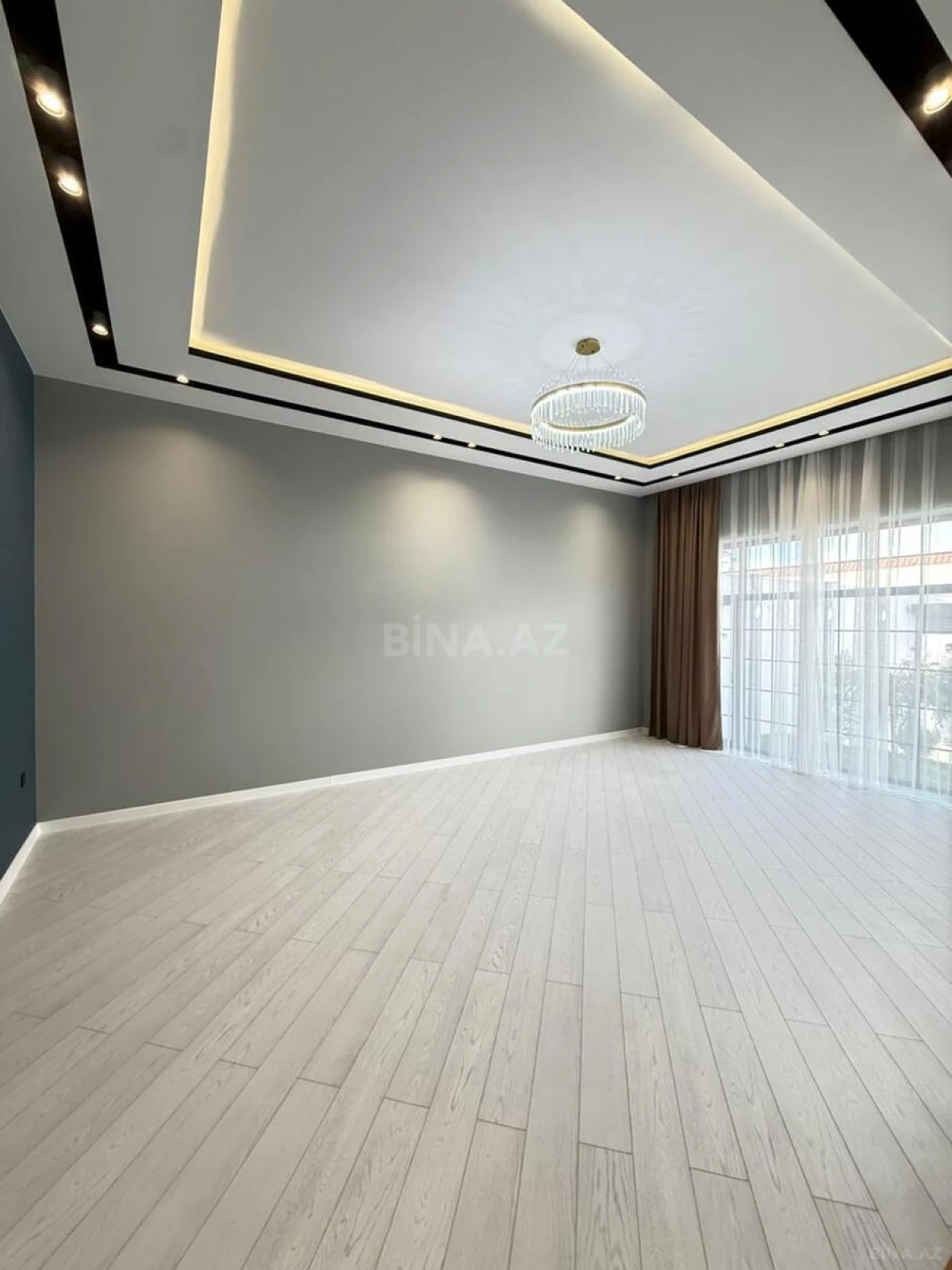 Satılır 4 otaqlı həyət evi 160 m²