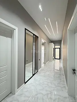 Satılır 4 otaqlı həyət evi 160 m²