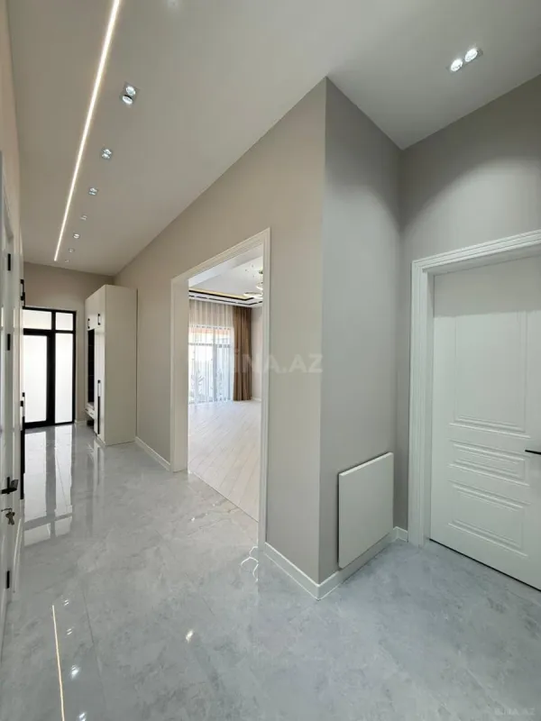 Satılır 4 otaqlı həyət evi 160 m²