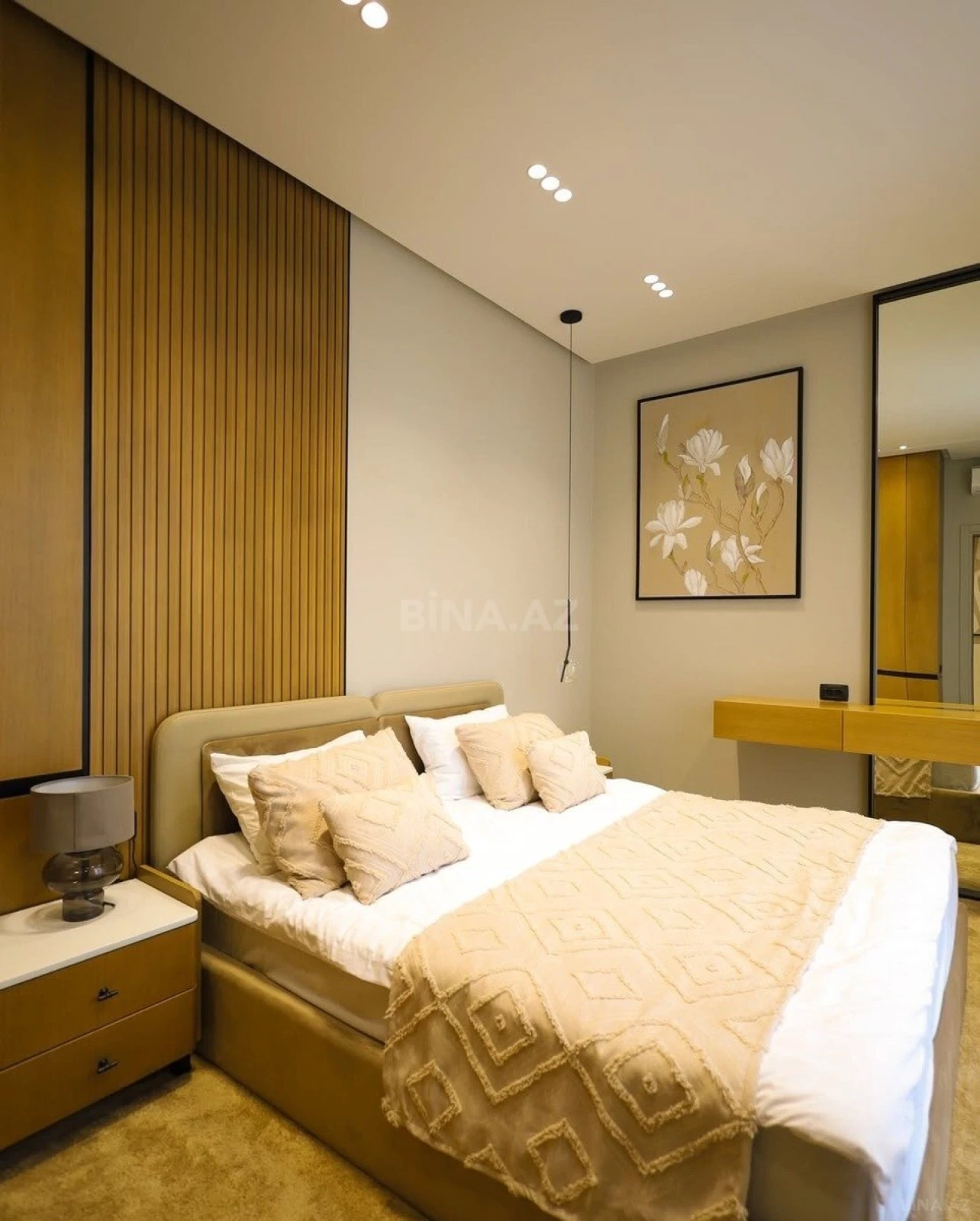 Kirayə verilir 5 otaqlı həyət evi 400 m²