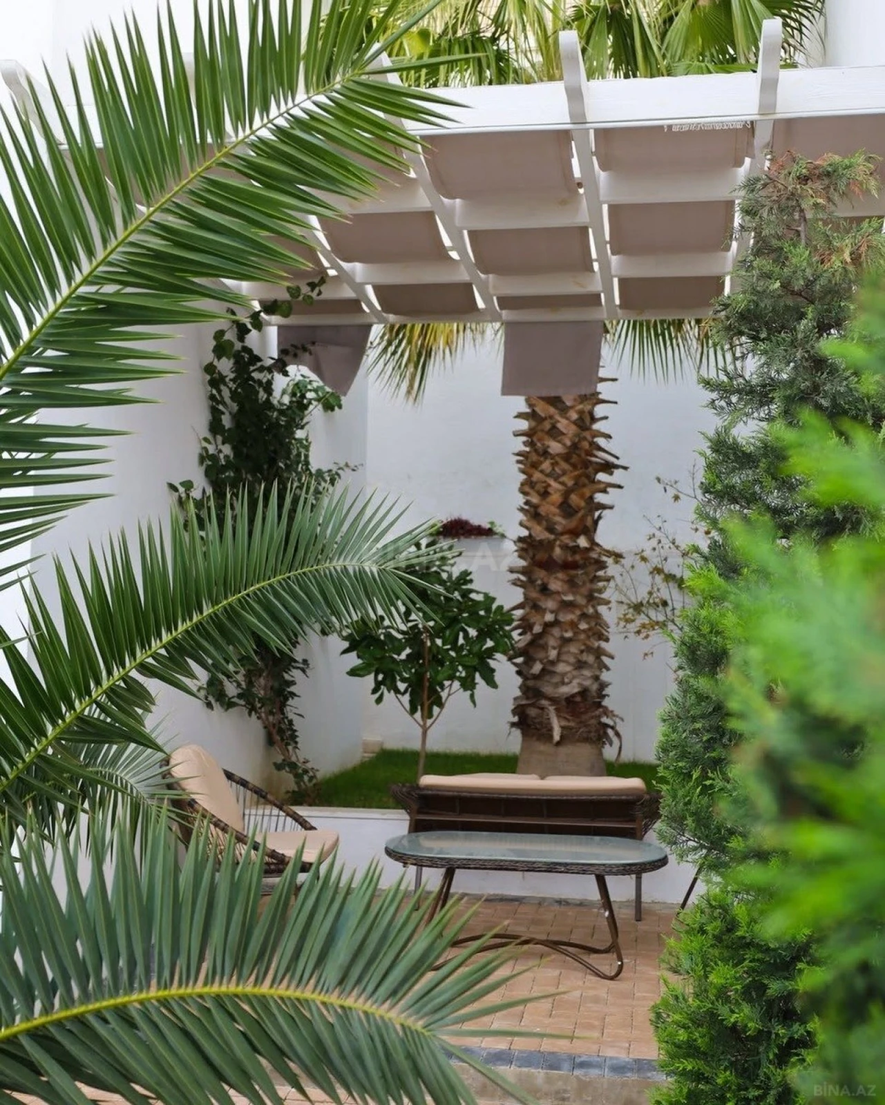 Kirayə verilir 5 otaqlı həyət evi 300 m²