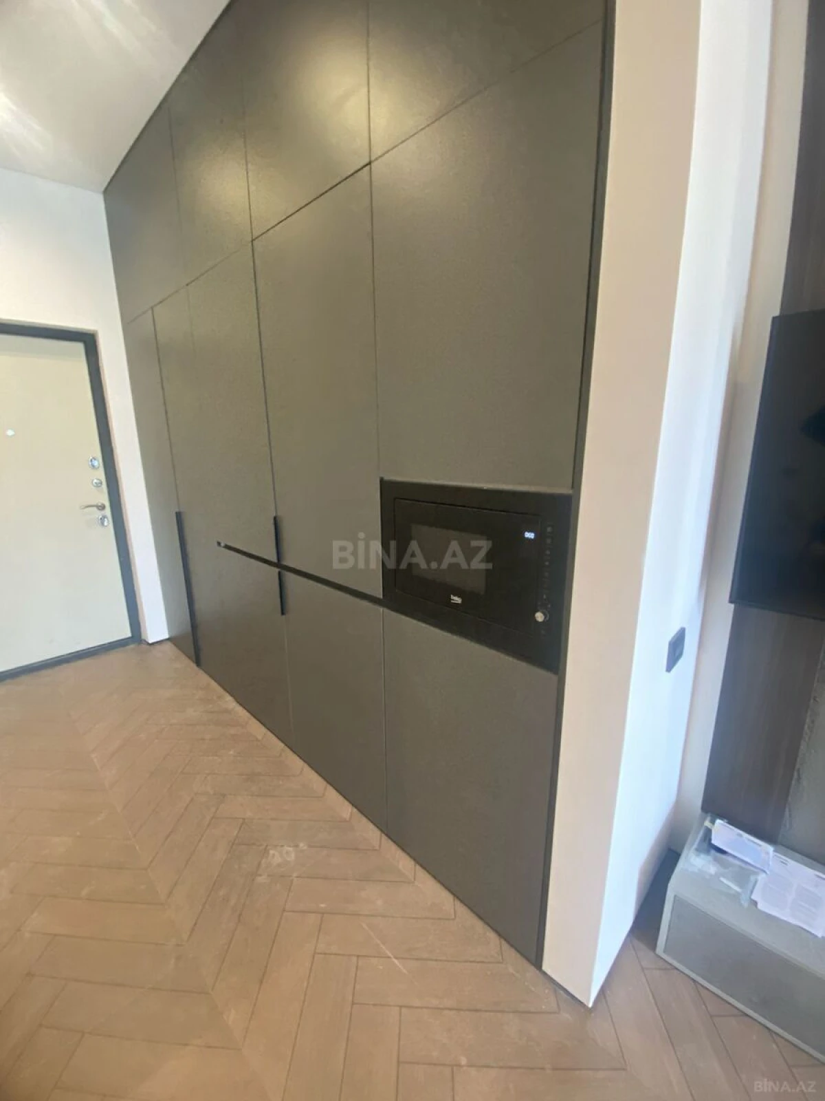 Satılır 2 otaqlı mənzil 58 m²