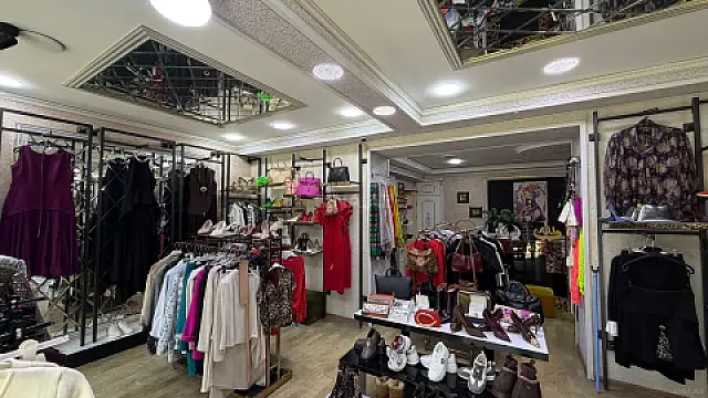 Satılır obyekt 120 m²