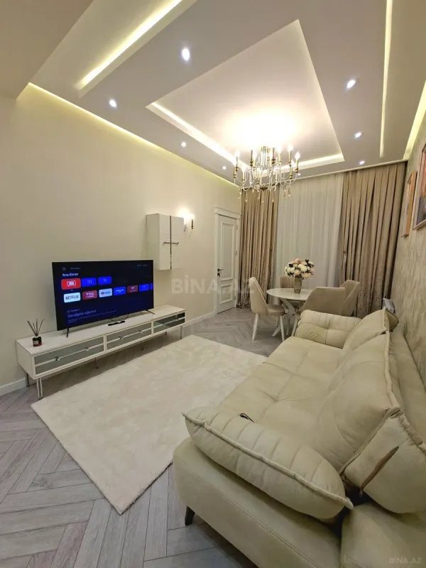 Satılır 3 otaqlı mənzil 99 m²