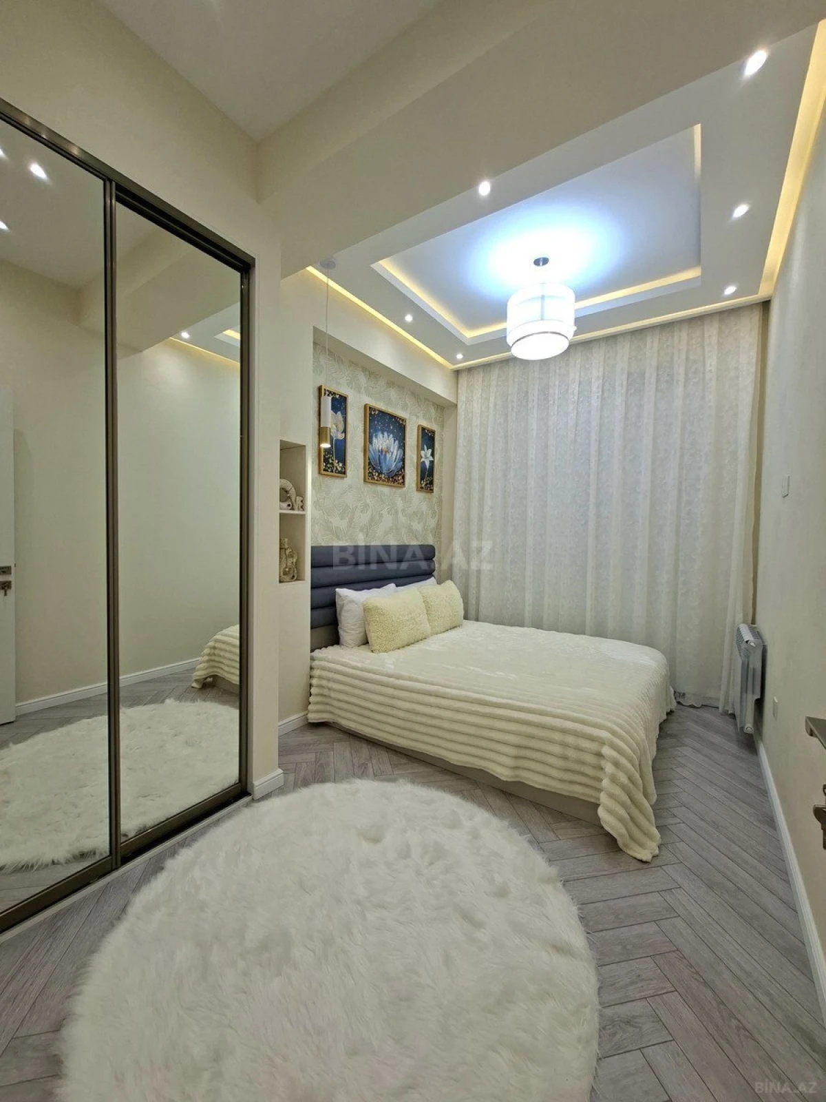 Satılır 3 otaqlı mənzil 99 m²