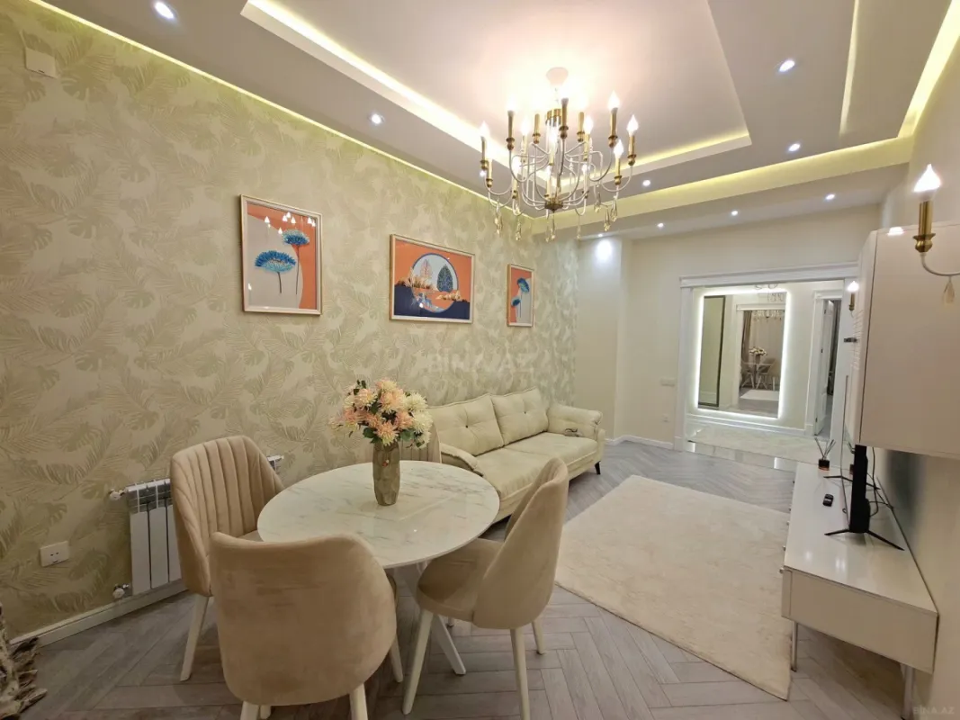 Satılır 3 otaqlı mənzil 99 m²