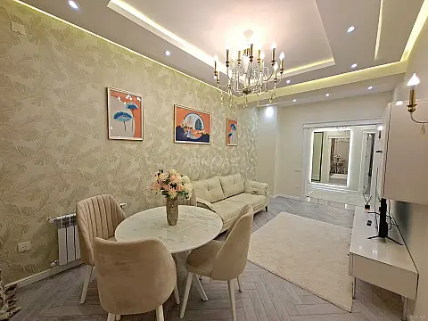 Satılır 3 otaqlı mənzil 99 m²