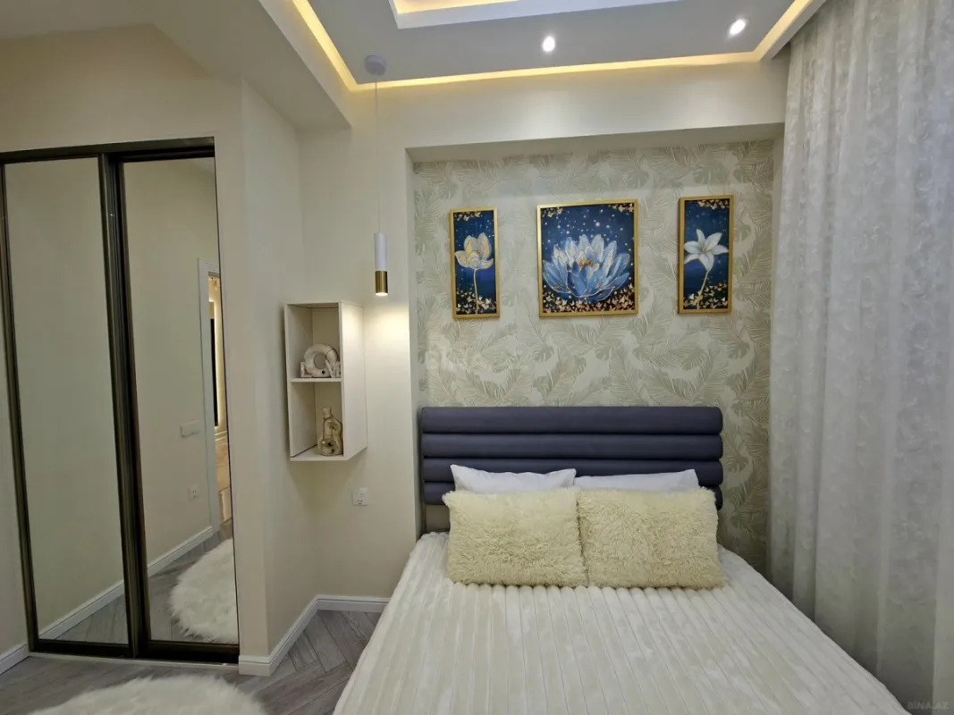 Satılır 3 otaqlı mənzil 99 m²