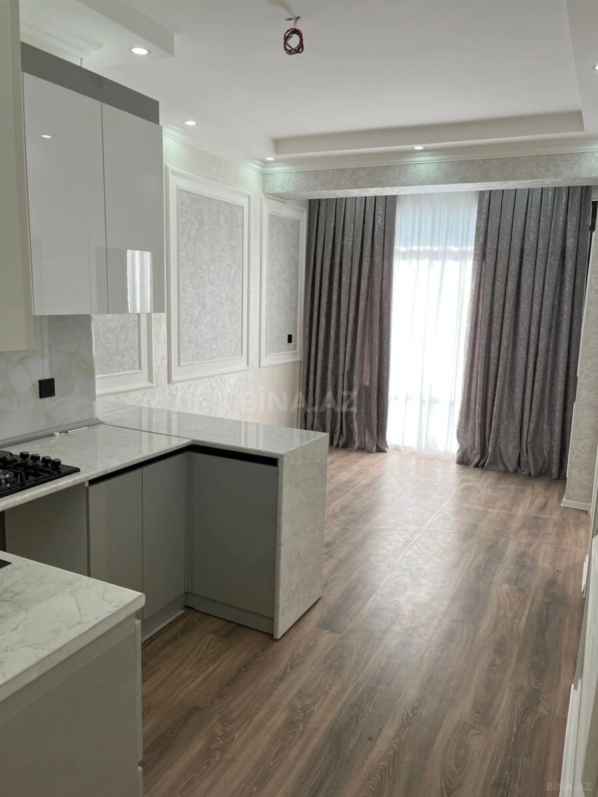 Satılır 3 otaqlı mənzil 74 m²