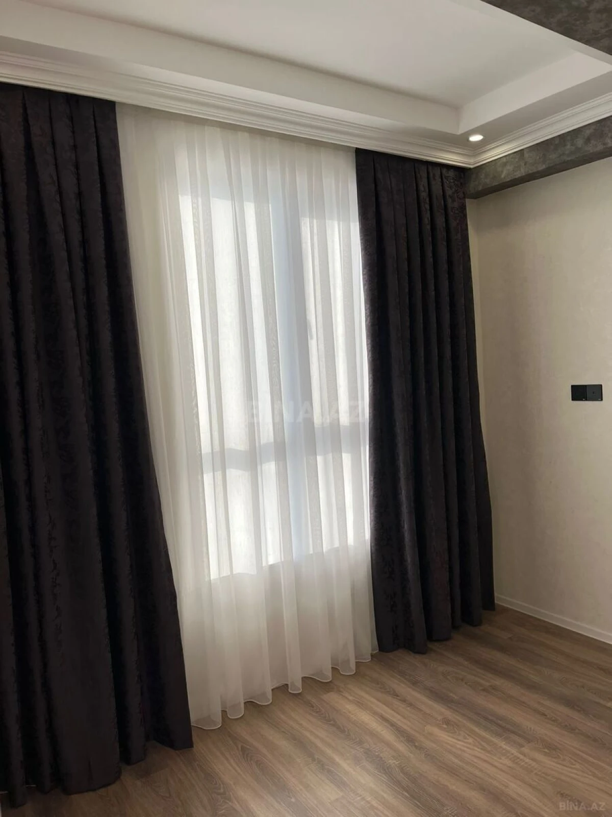 Satılır 3 otaqlı mənzil 74 m²