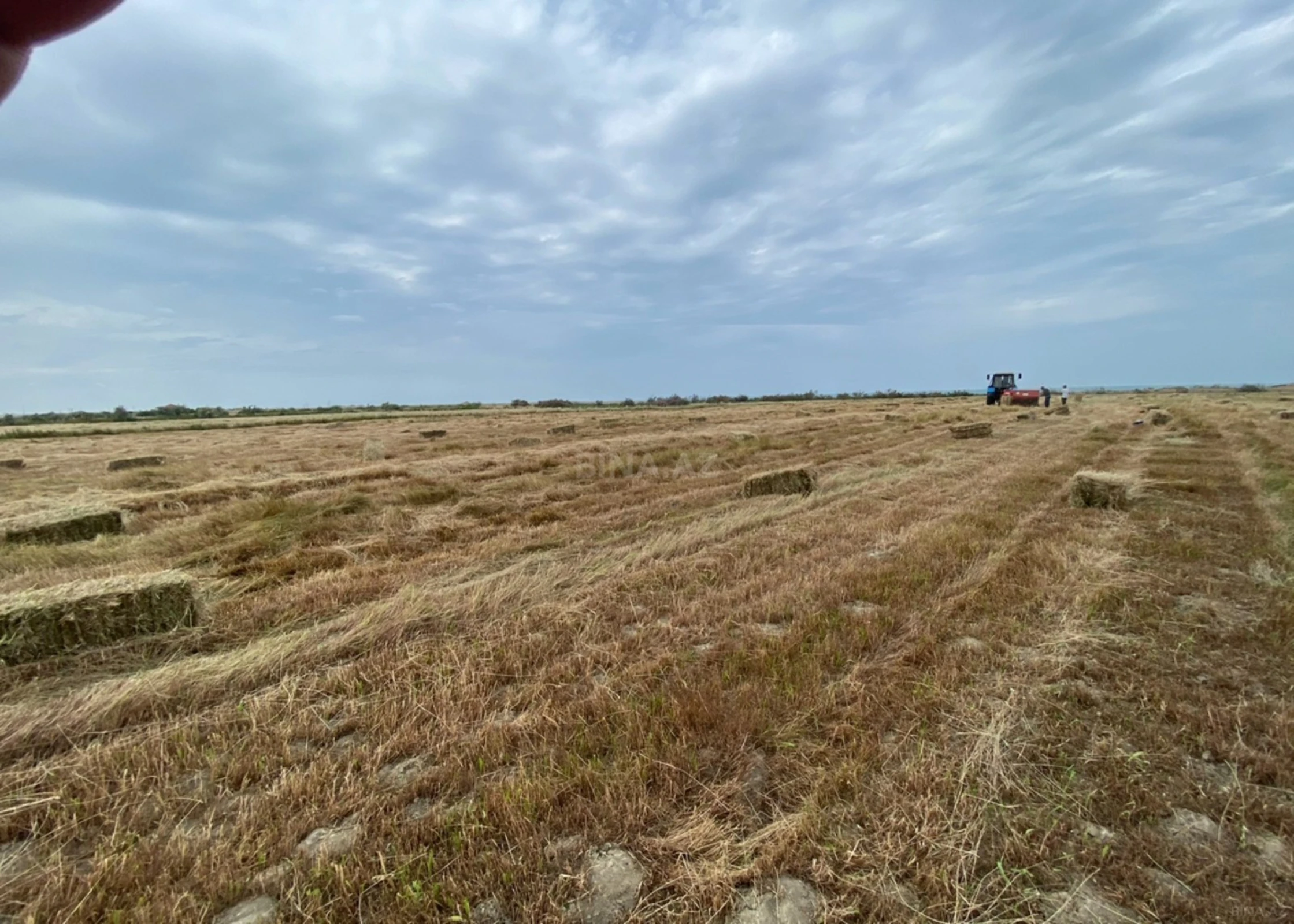 Satılır torpaq sahəsi 200 m²