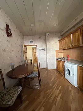 Satılır 2 otaqlı mənzil 71 m²