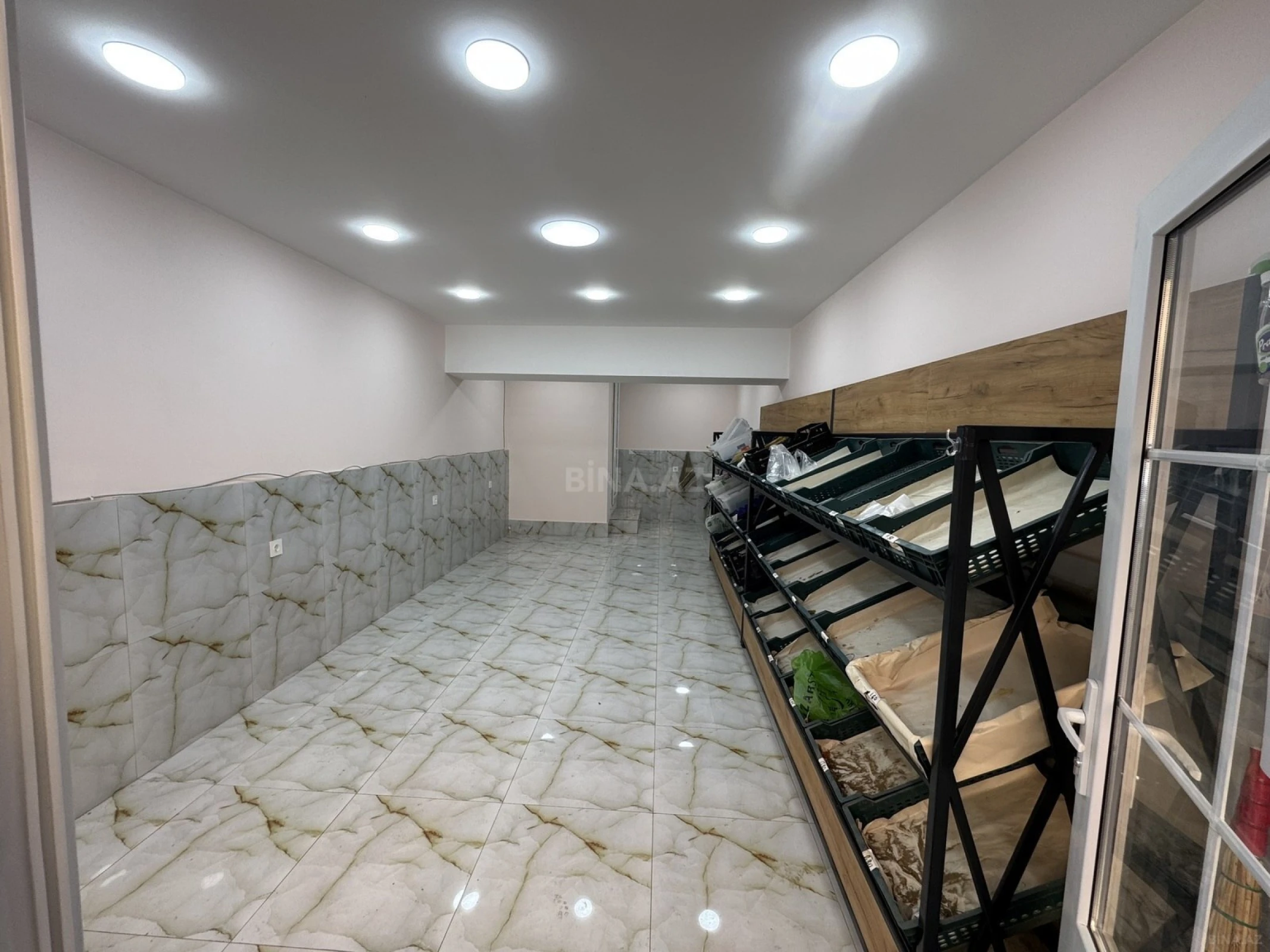 Kirayə verilir obyekt 30 m²